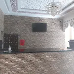 Riad Rayan\'S Guests